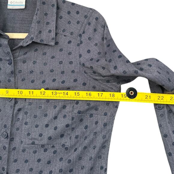 Columbia Blue Long Sleeve Polka Dot Chest Pockets Button up Shirt Womens XS - Picture 6 of 7